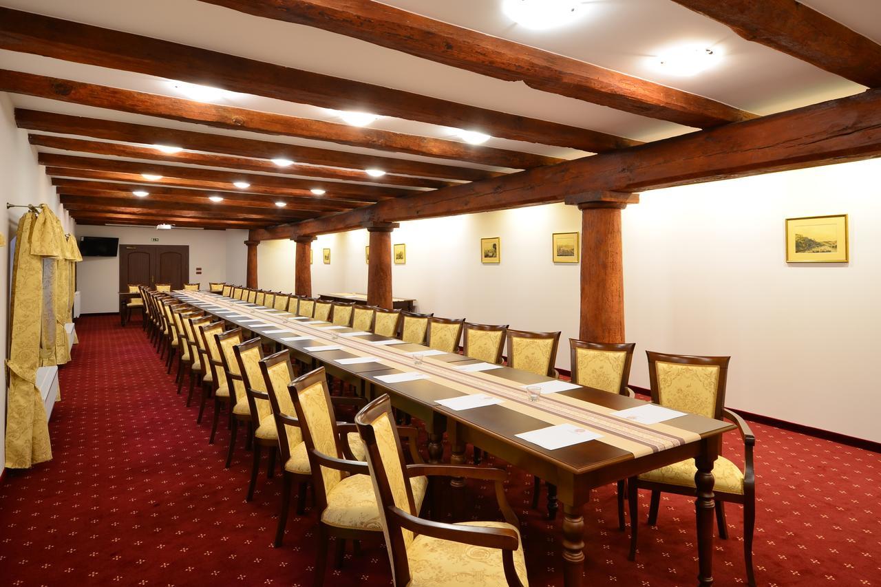 Hotel Maly Pivovar Klaster Hradiste nad Jizerou Экстерьер фото